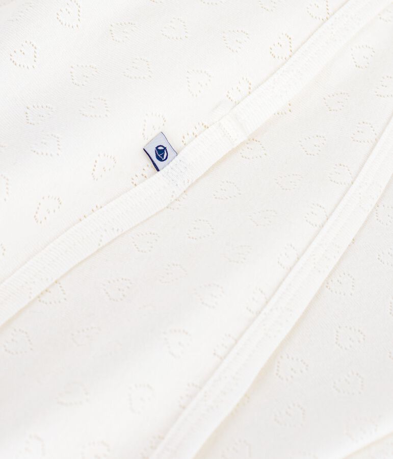 Coperta nascita leggera in cotone traforato tinta unita con cuore bianco