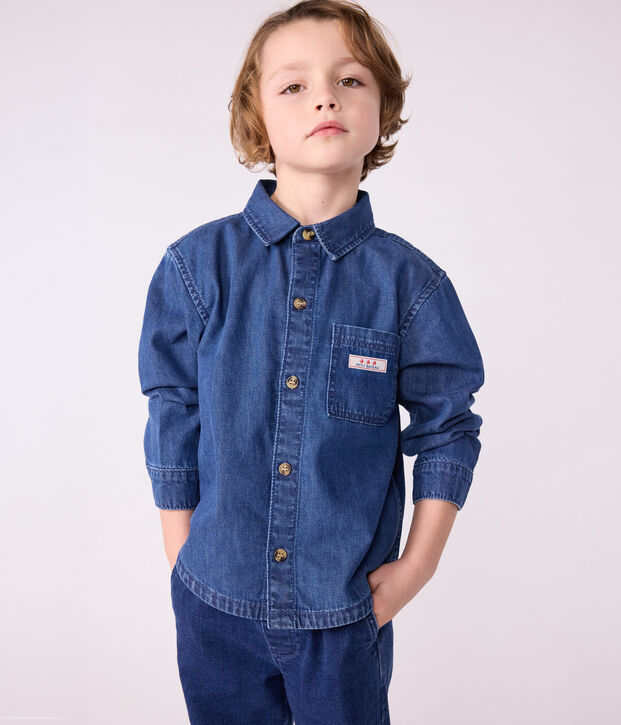 Camicia di jeans tinta unita bambino. blu