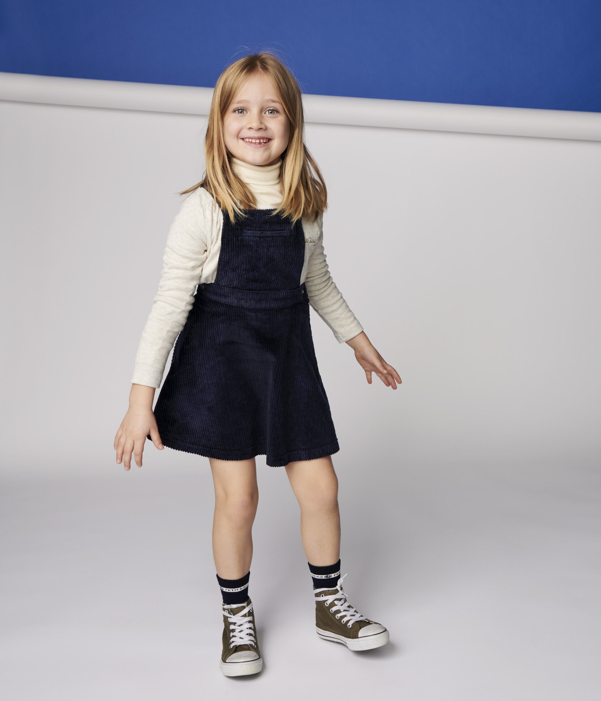 Abito salopette bambina in velluto SMOKING | Petit Bateau