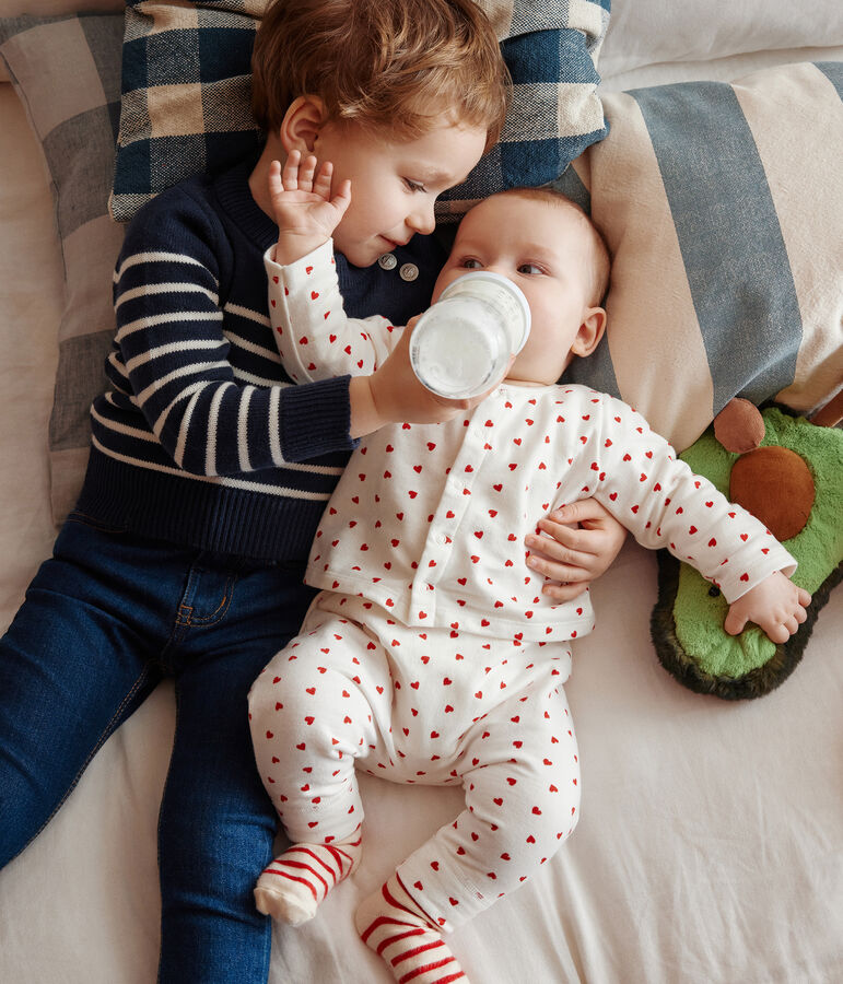 Completo in tessuto felpato con stampa a cuoricini per beb&egrave; bianco MARSHMALLOW/rosso TERKUIT