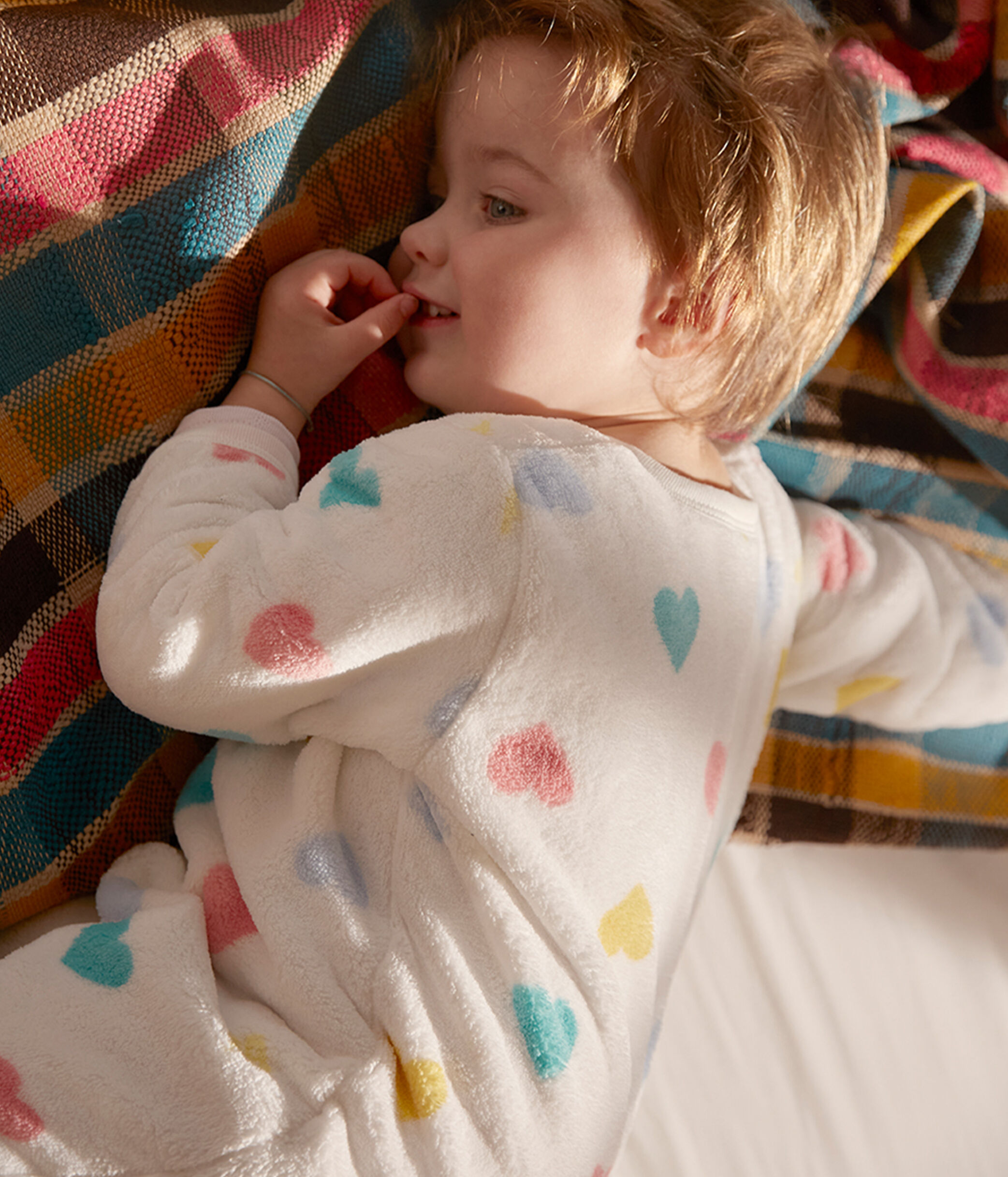 Tutina imbottita a cuori bebè in pile MARSHMALLOW/MULTICO | Petit Bateau
