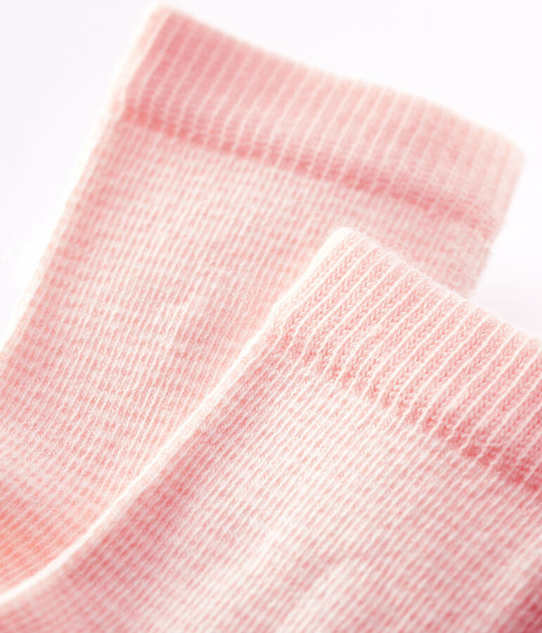 Un paio di calzini beb&egrave;. rosa/bianco