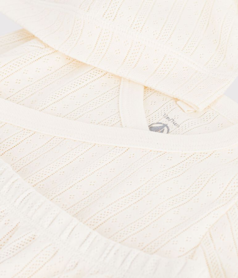 Set lungo 3 pezzi neonato in cotone traforato con cuffietta coordinata. ecru