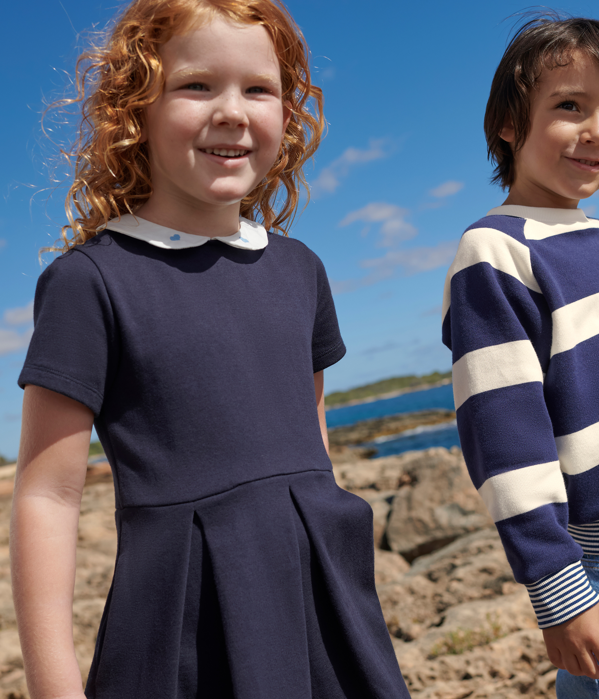 Abito Estivo Per Bambina In Denim E Cotone Con Stampa Floreale – Maniche Corte, Gonna A A, Lunghezza Al Ginocchio – Colore Blu Navy (Taglie 100-150 Cm)
